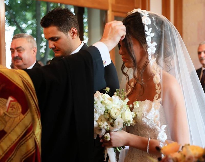 FOTO/ Noi imagini de la cununia religioasă dintre Valentin Dragnea și Gina Tătulescu