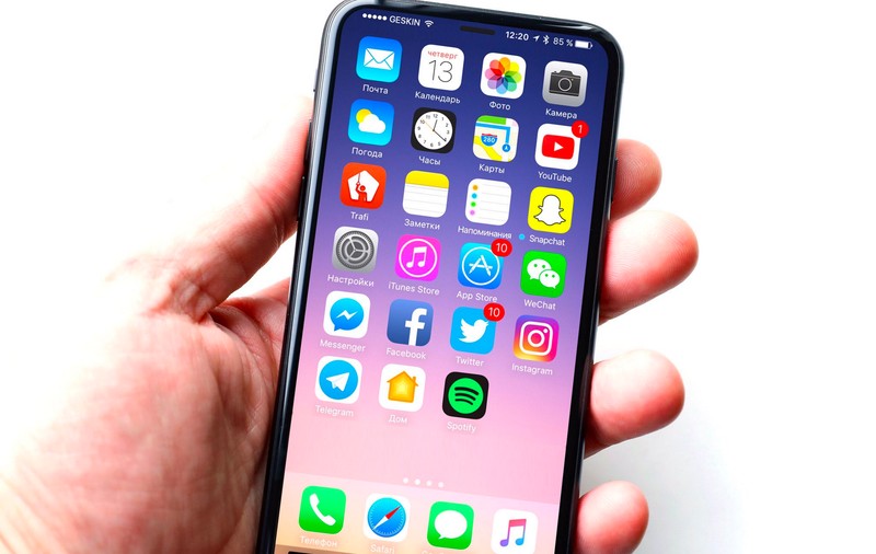Apple va lansa iPhone 8 pe 12 septembrie. Cum arată modelul aniversar și ce preț va avea