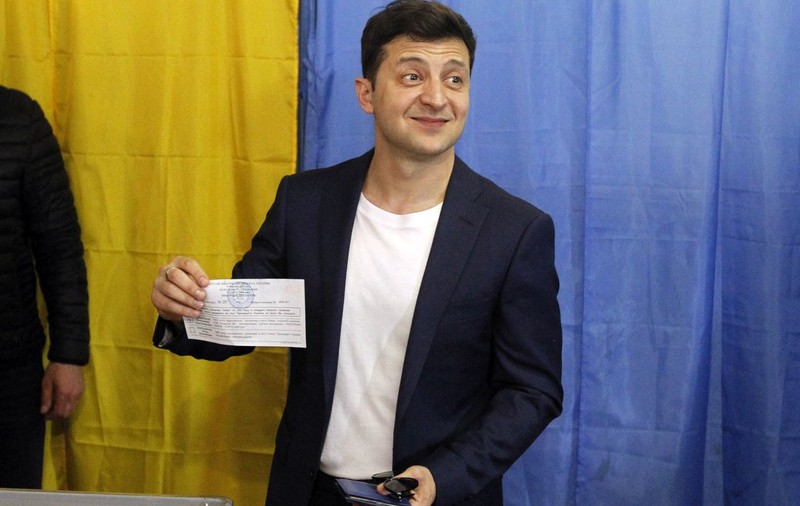 UPDATE | Exit-poll-uri: Vladimir Zelenski a câștigat alegerile prezidențiale din Ucraina. Mesajul transmis de actor după victorie