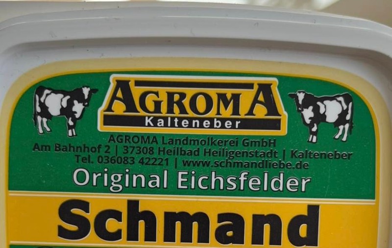 Produsele unei fabrici de lactate din Germania sunt inscripționate cu mesaje antirăzboi