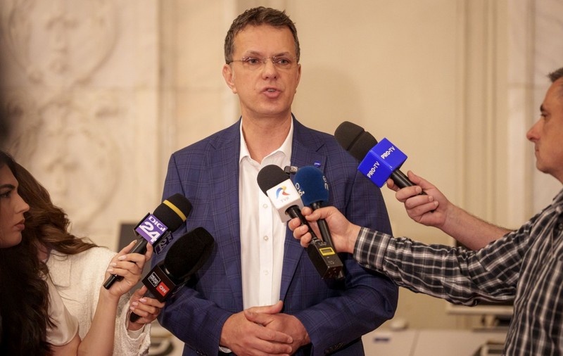 Statul român are bani pentru înarmare și pentru salariile militarilor, deși Guvernul Bolojan a anunțat austeritate. Cum explică Ionuț Moșteanu