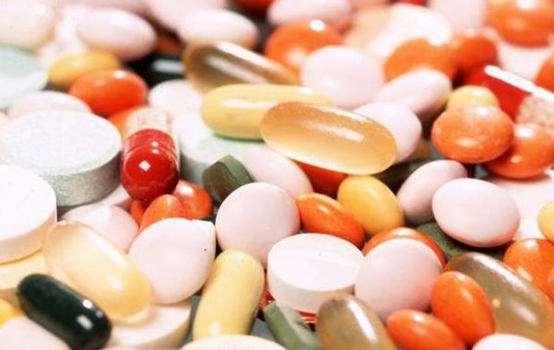 Ministerul Sănătății denunță comercializarea medicamentelor neautorizate pe internet