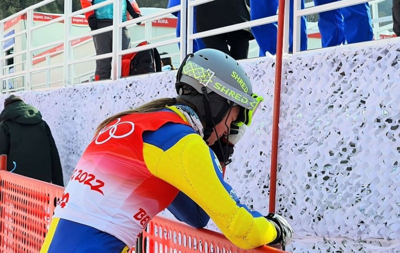 Maria Constantin, în lacrimi după ce a fost descalificată în proba de slalom, la Jocurile Olimpice de iarnă de la Beijing