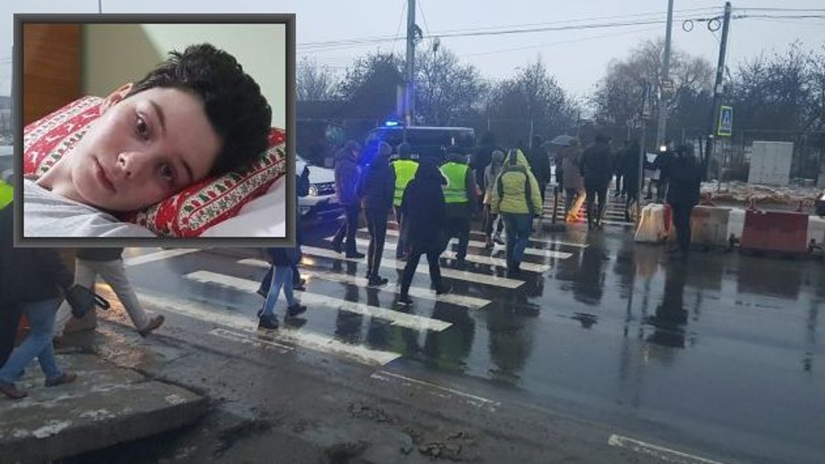 „Vestele galbene” din Valea Lupului au protestat din nou pe trecerea de pietoni unde a fost paralizată Ana Maria Tănasă!