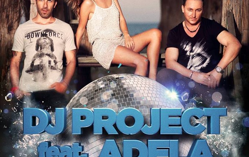 DJ Project și Adela Popescu, pe scenă, de Crăciun
