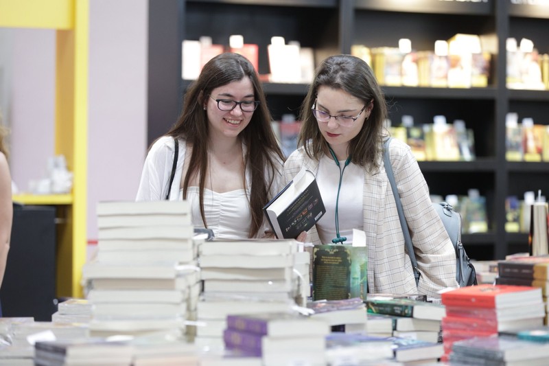 Adolescenții și copiii, surpriza ediției din acest an