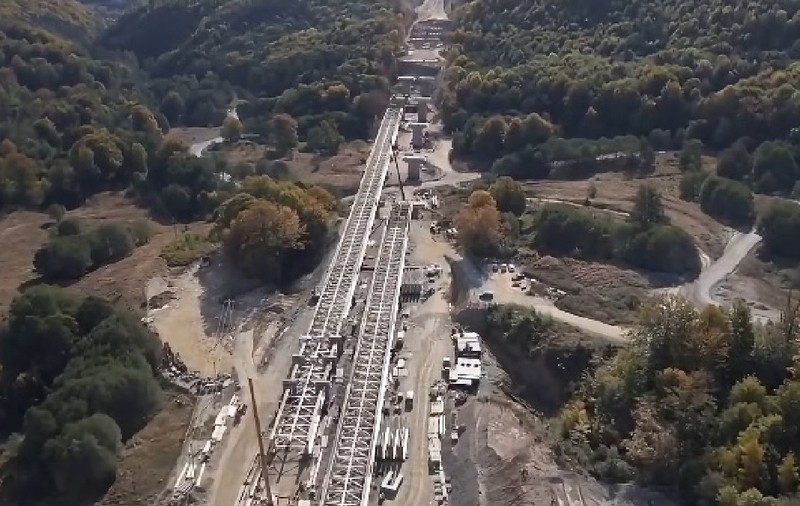 Lucrări pe Secțiunea 3 Cornetu - Tigveni din Autostrada Sibiu - Pitești