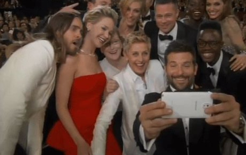 ADEVĂRUL din spatele CELEI MAI POPULARE FOTOGRAFII de la OSCAR 2014