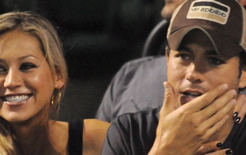 Anna Kournikova: "Eu nu cânt în baie, dar Enrique e bun la tenis"