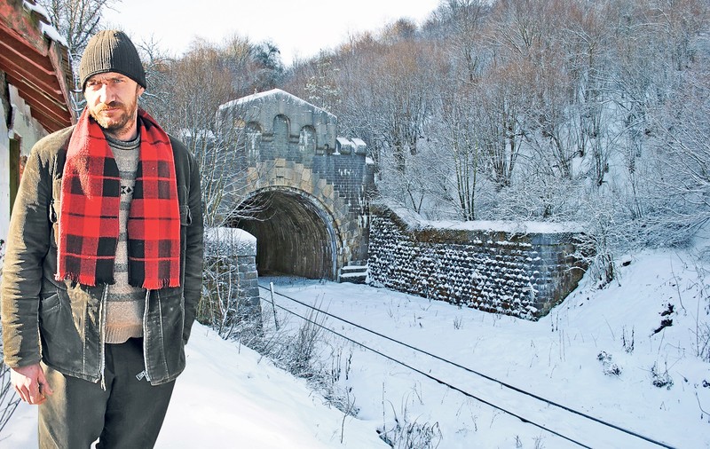 Blestemele din Tunelul Teliu