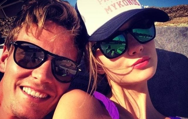 Tomas Berdych și modelul Ester Satorova nu sunt cuminți deloc / GALERIE FOTO SEXY