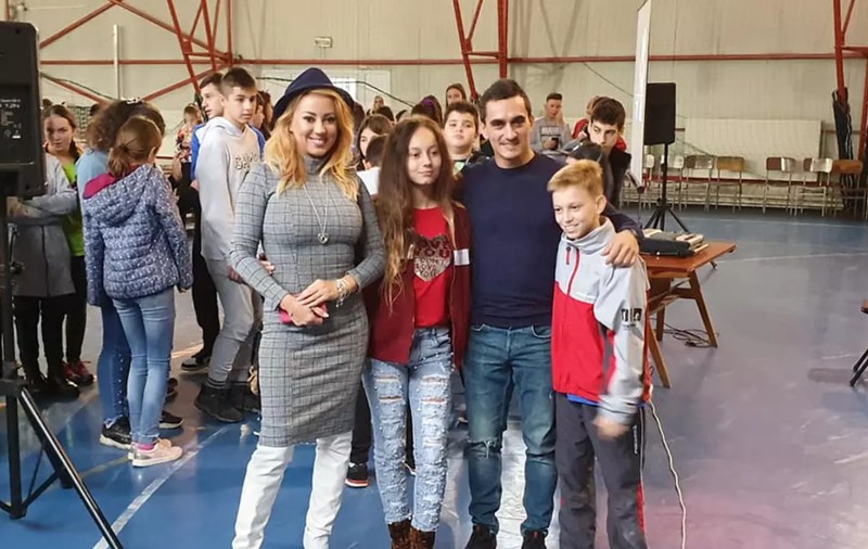 Larisa Drăgulescu spune cum împarte averea de două milioane de euro copiilor ei: „Am stabilit deja”. Locuiește la Reșita, dar are și apartamente în București