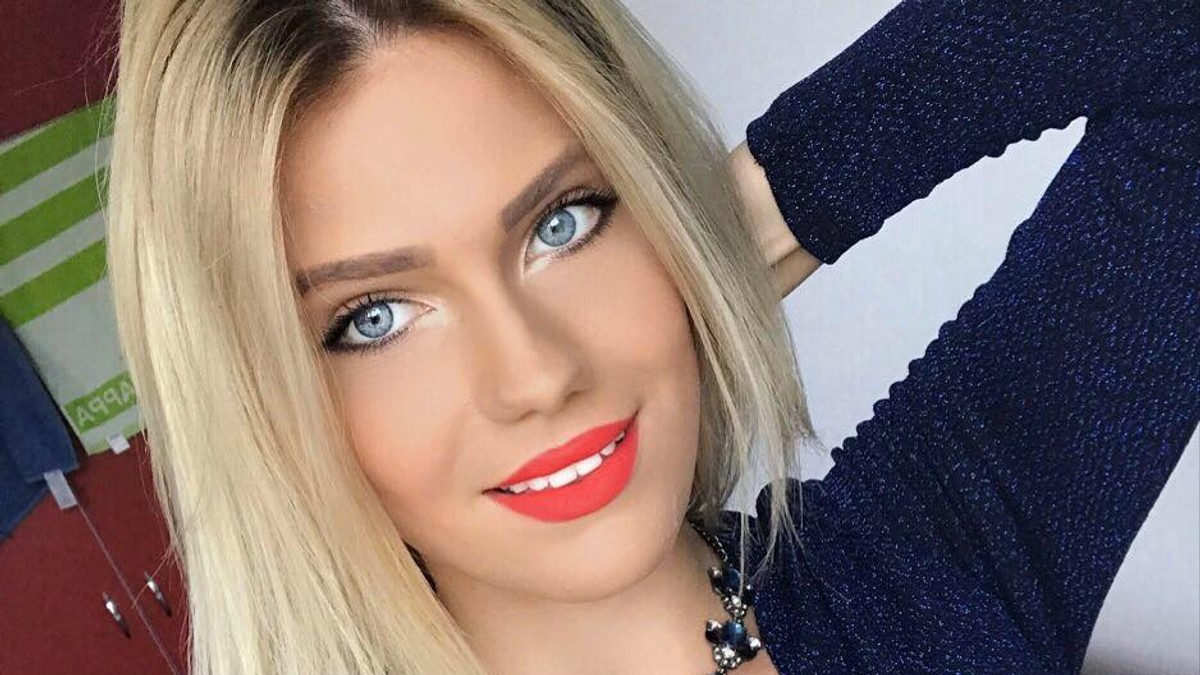 Adelina Budai Ungureanu, cea mai frumoasa voleibalista de la noi. Are 17 ani și cu siguranță va frânge multe inimi | FOTO