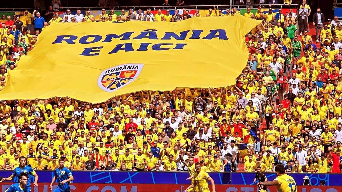 Arbitri din Ţările de Jos la meciul România-Elveţia, Euro 2025 Sursă: Facebook