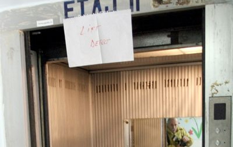 Orice proprietar de apartament trebuie să plătească pentru instalaţiile comune
