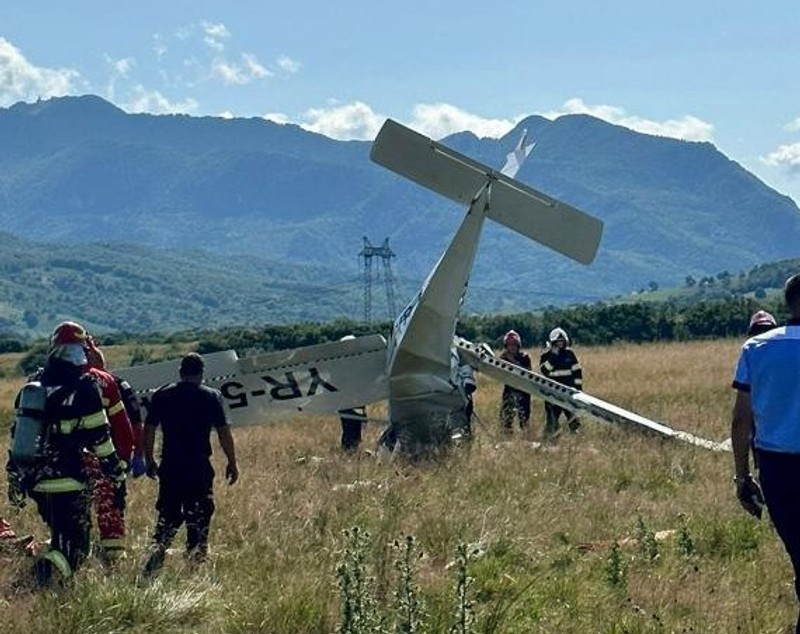 Aparat de zbor, prăbuşit în județul Brașov. Pilotul a murit