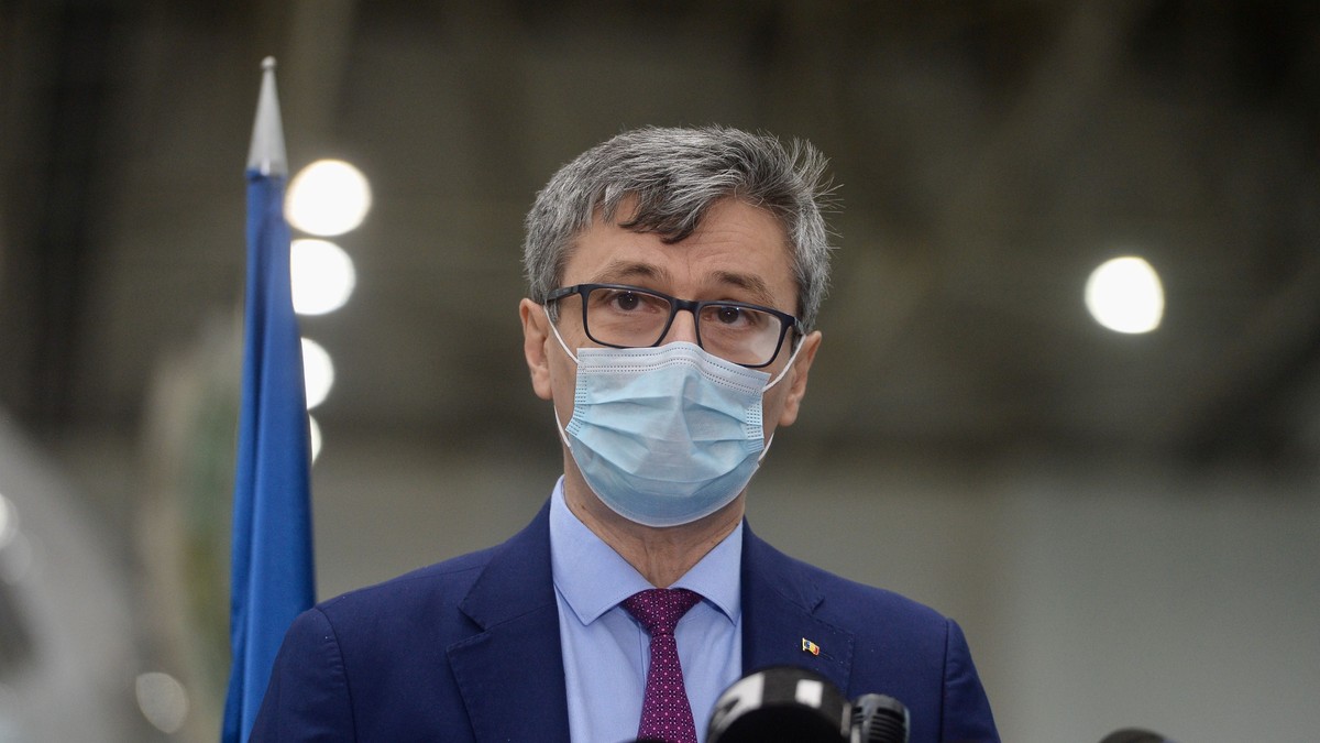 Ministrul Economiei: ”Taxele nu vor crește, nu vor fi tăiate salariile bugetarilor”