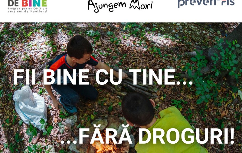 250 de tineri vulnerabili au fost sprijiniți să nu cadă în capcana consumului de droguri. Voluntarii Ajungem MARI, instruiți să ofere ajutor tinerilor