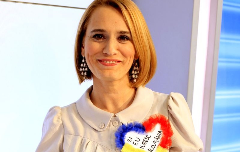 CÂND și CUM a CÂȘTIGAT Andreea Esca primii bani 