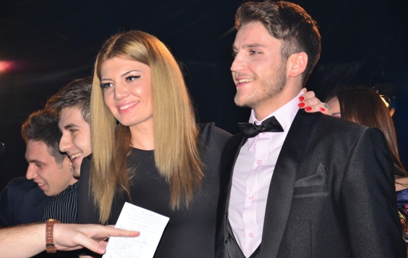 "Fiul" lui Bote, umilit crunt în faţa iubitei! Află ce i s-a întâmplat | FOTO