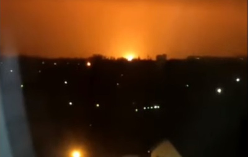 Două explozii în Luhansk, la interval de mai puțin de o oră. O conductă de gaze a luat foc