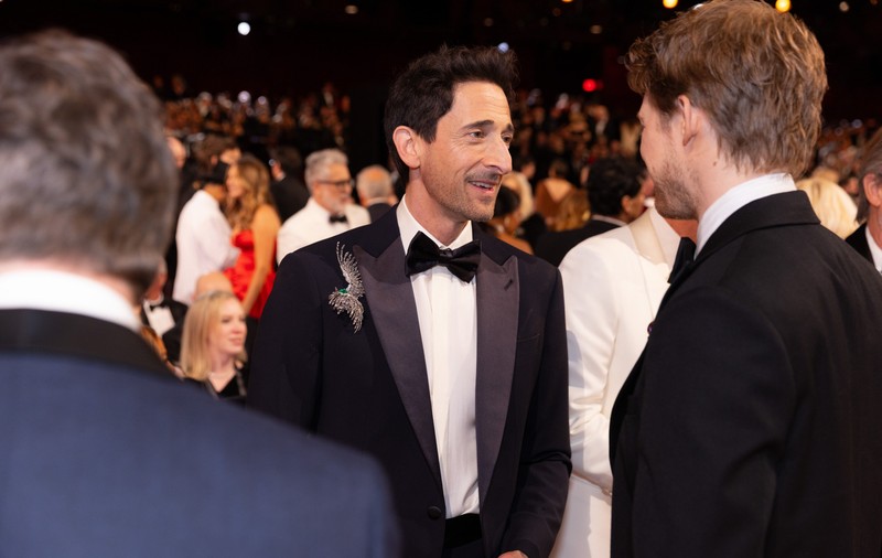Cum se apără Adrien Brody după gestul dezgustător pe care l-a făcut la Premiile Oscar 2025: „Aș fi putut să o înghit”