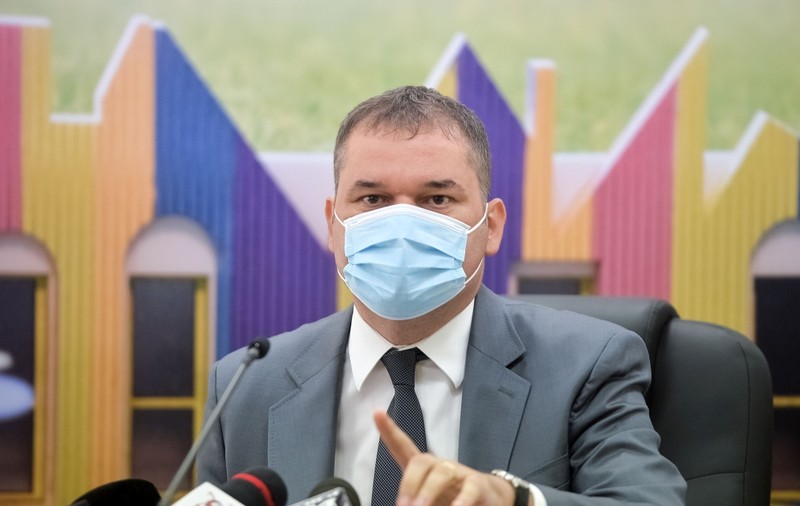 Ministrul interimar al sănătăţii: Vrem să ajungem la 1.500 de paturi ATI funcţionale