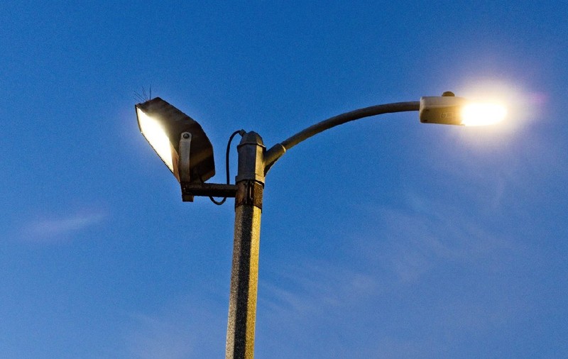 Primăria Craiova, contract de aproape 20 de milioane de euro pentru iluminatul public