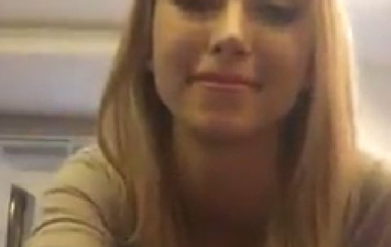 Andreea Bălan NU MAI POATE DE DORUL LUI! Iată CE FACE BLONDA ÎN TOIUL NOPȚII