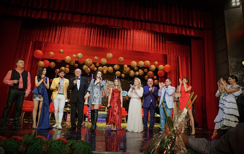 Actorii de la Teatrul de Revistă se-ntorc în timp, pentru aniversarea de 100 de ani! S-au comandat zeci de ținute de epocă