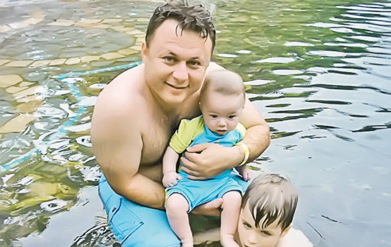 Dragoş Dolănescu vrea să ia cu el sarmale în Costa Rica