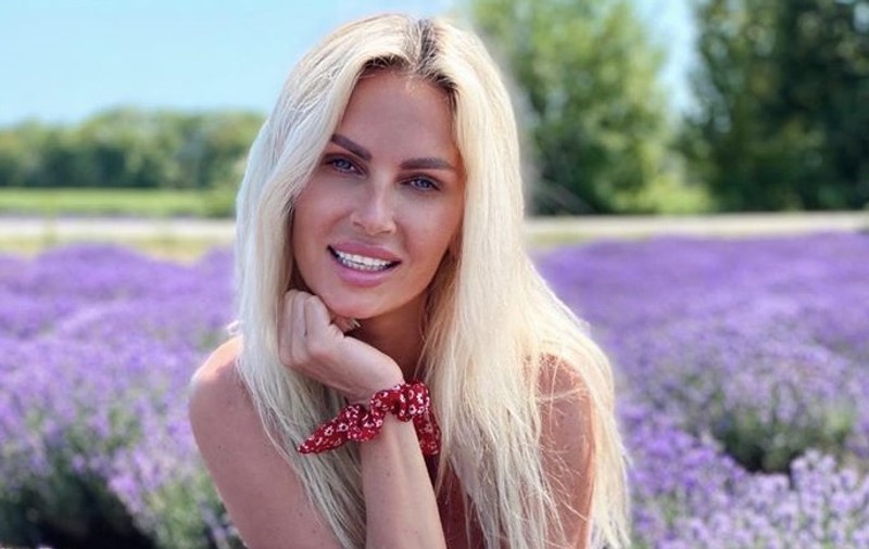 Andreea Bănică a răspuns curiozităților legate de dietă. Câte kilograme are artista. “Nu este relevant acest aspect”