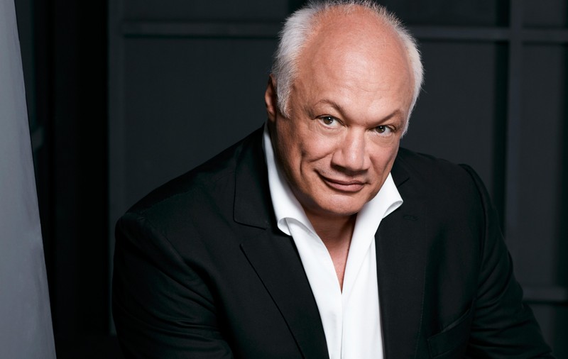 Fragment din noul roman al lui Eric-Emmanuel Schmitt, „Provocarea Ierusalimului”: „Un teritoriu ai cărui oameni sunt chemați să facă pace, să renunțe la fratricid”