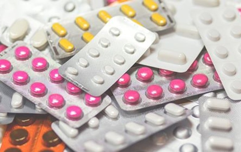 Programul farmaciilor de Revelion. Iată care sunt farmaciile deschise în București