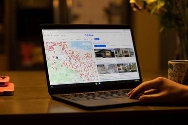Zillow este echivalentul unui eBay pentru vânzarea de case și apartamente | Foto: Shutterstock