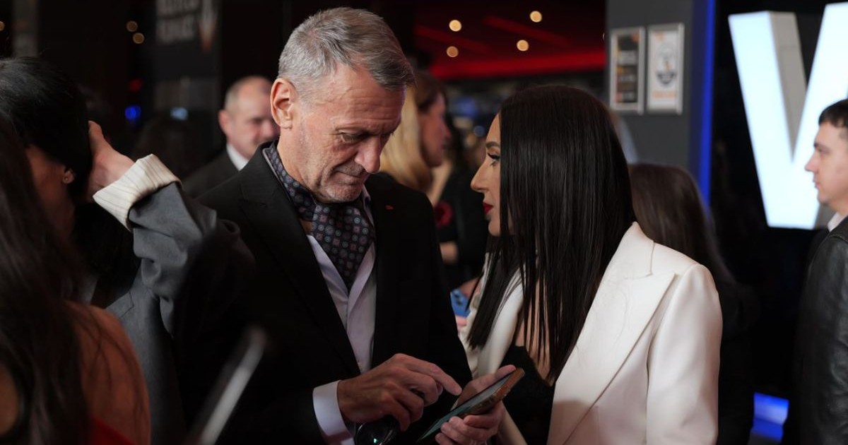 Gică Craioveanu alături de Olivia Odăianu, autoarea cărții care a inspirat filmul „Acel Martie” („That March”) | Foto: GSP