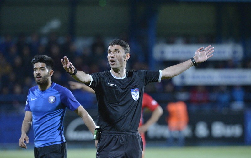 GSP: Arbitrul Marcel Bârsan, amenințat cu cuțitul la Iași, după meciul de Cupă Poli - Viitorul