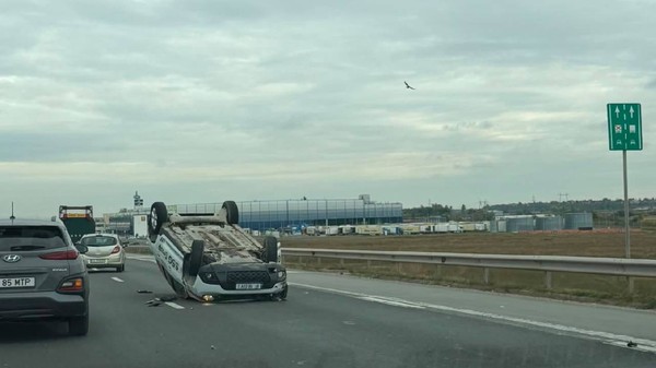 Mașină răsturnată A2