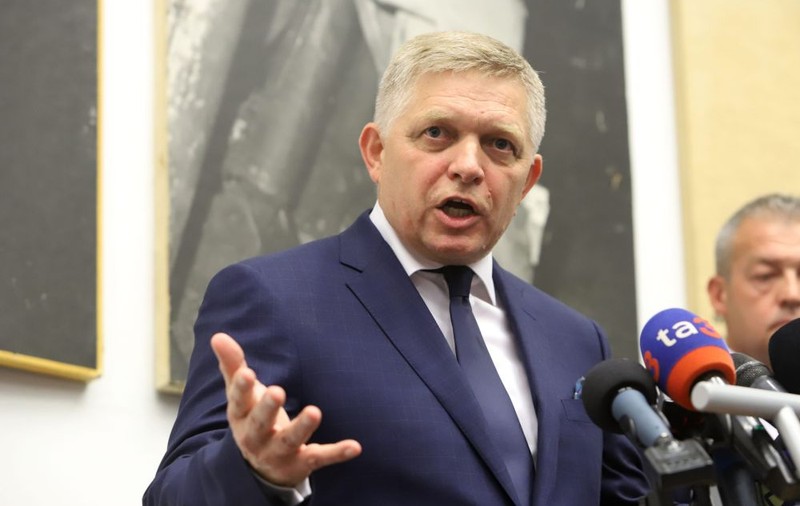 Robert Fico se duce la Moscova, la invitația lui Vladimir Putin: premierul slovac va asista la parada de 9 mai în plin război în Ucraina