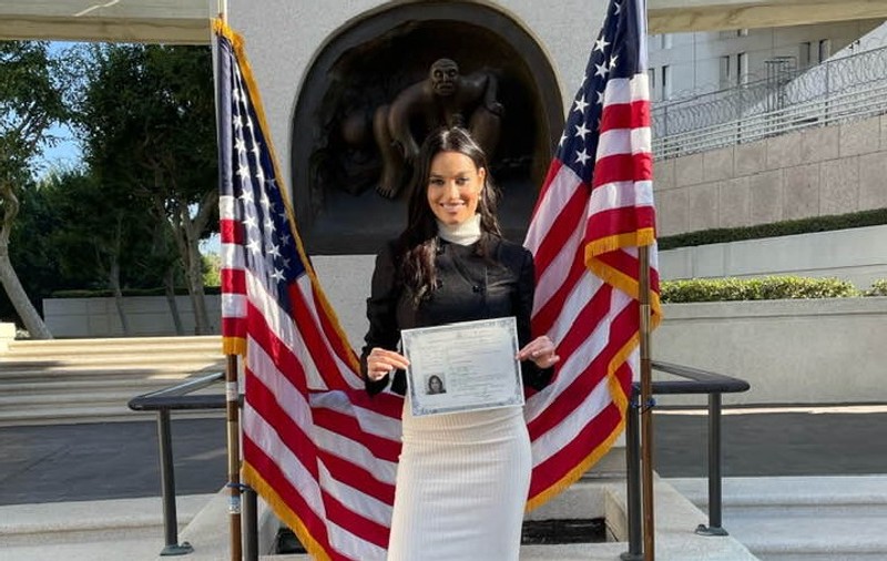 Alina Pușcău a devenit cetățean american. Primele declarații: „Sunt așa de mândră”