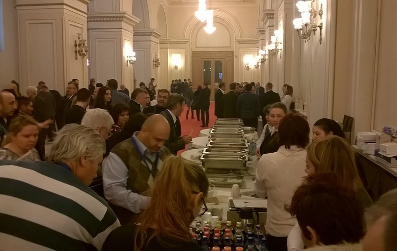 EXCLUSIV / Politicienii ”ARȘI” la portofel! Au fost NEVOIȚI să-și plătească...