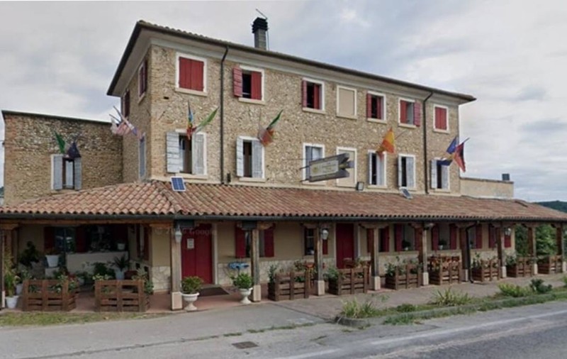 Un român de 51 de ani a fost găsit mort după zece zile în anexa unui restaurant din Italia. Daniel fusese lăsat să doarmă acolo din milă