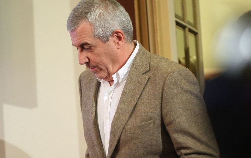 Tăriceanu: "Iohannis rămâne neadecvat pentru funcţia de preşedinte"