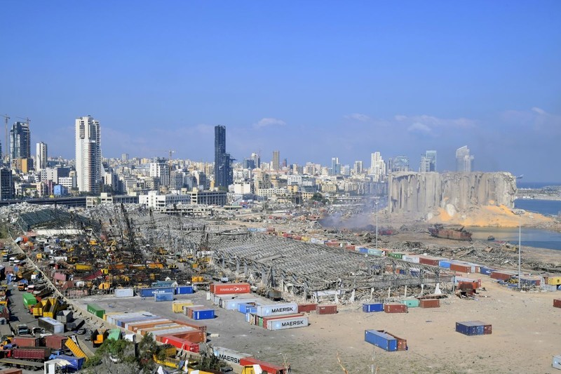 O vedere aeriană a epicentrului exploziei din Beirut | FOTO: EPA