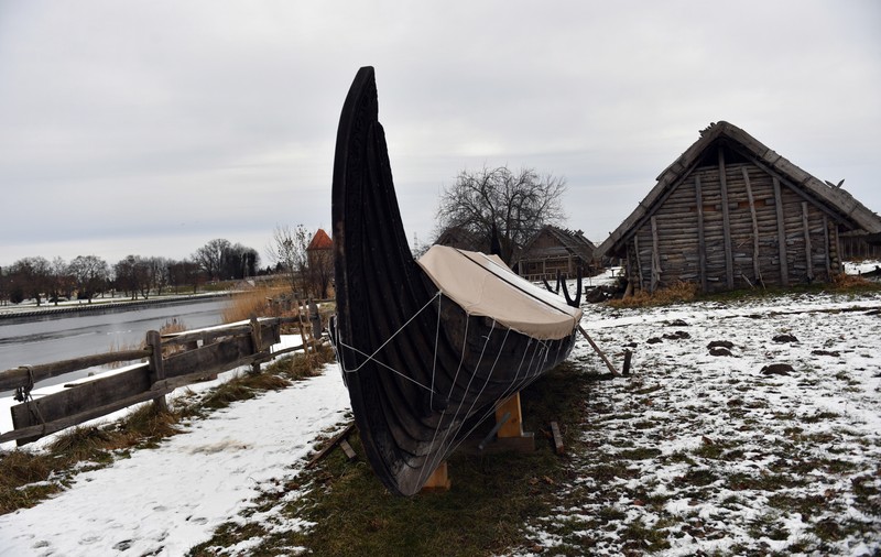 Studiu: Vikingii s-au stabilit în America de Nord în 1021, cu mult timp înaintea lui Columb