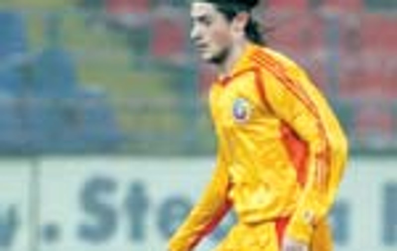 A semnat cu Lokomotiv!