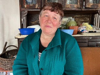 Valentina a stat o lună aproape în permanență într-un beci, de frica bombardamentelor și a rușilor
