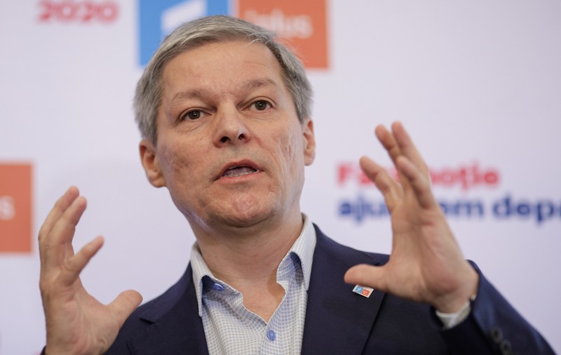 Dacian Cioloș și-a dat demisia din USR, alături de alți patru europarlamentari. Lansează un nou partid