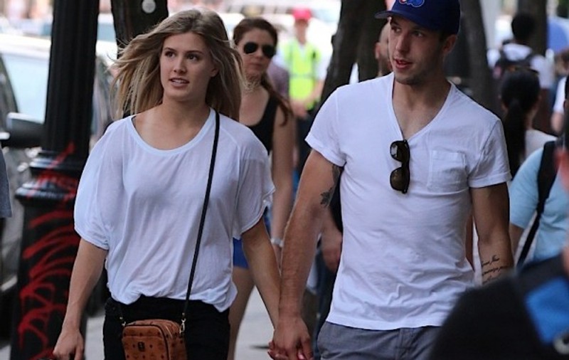 Bouchard și-a tras iubit! Se țin de mână ca doi porumbei! GALERIE FOTO HOT