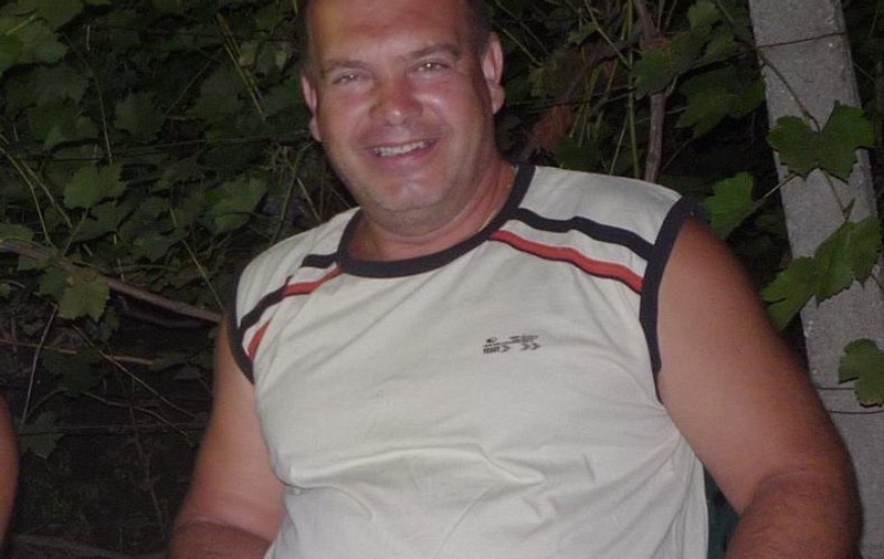 Turist găsit mort într-o râpă din Vrancea. Bărbatul căutat de aproape o lună